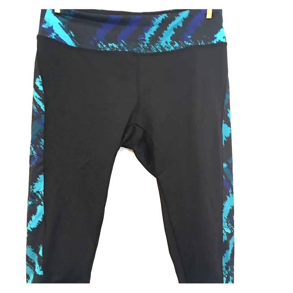 Jade LuLaRue athletic leggings